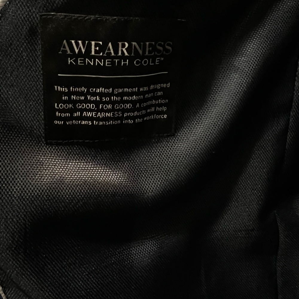 Kenneth Cole Blazer Jacket - Picture 2 of 2